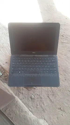 Laptop Dell Latitude 3180 4GB Intel Core i3 SSD 128GB