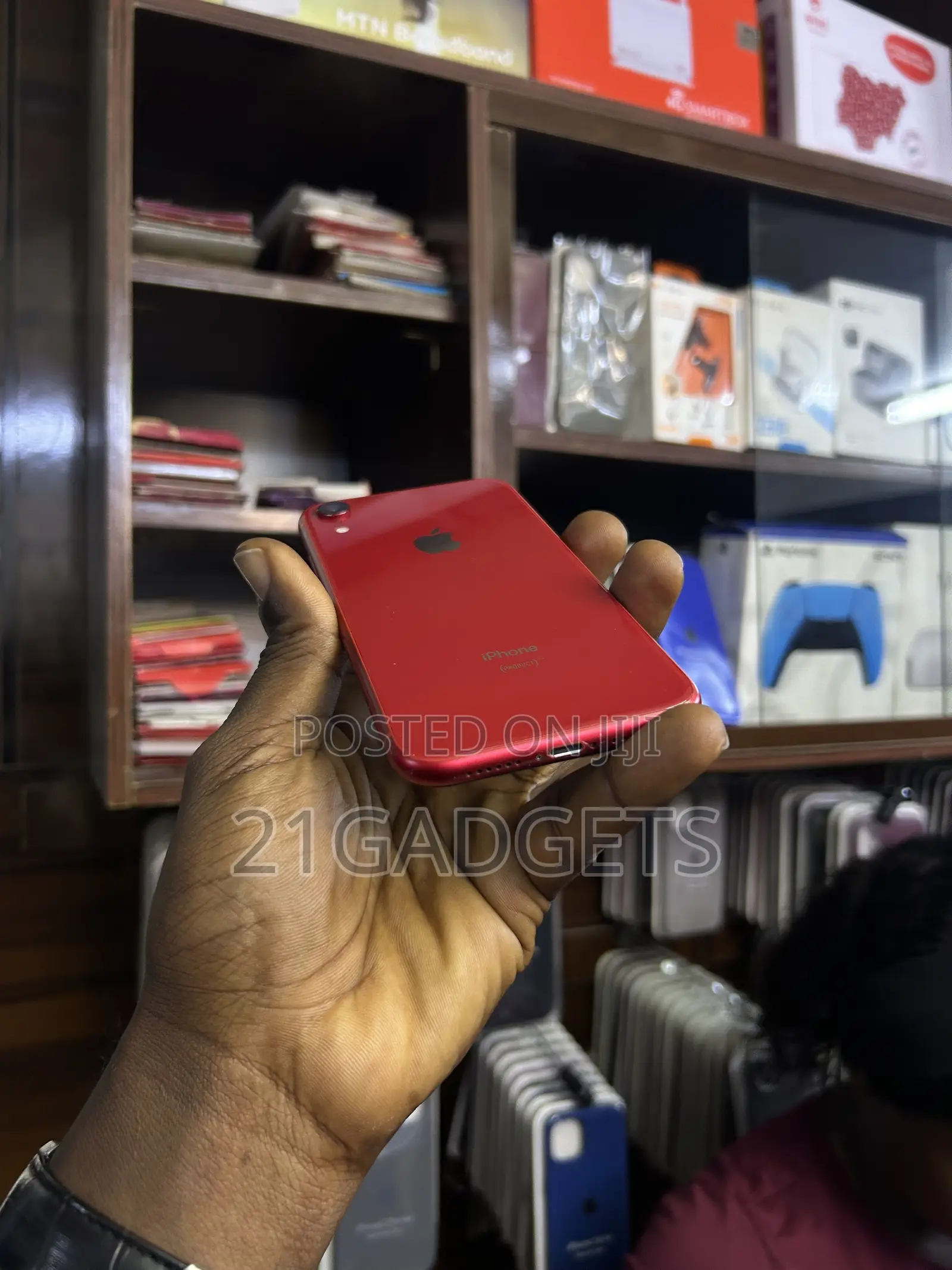 Apple iPhone XR 64 GB Red