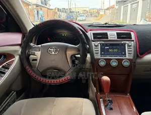 Toyota Camry 2008 Gold