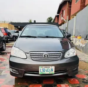 Toyota Corolla 2007 Gray
