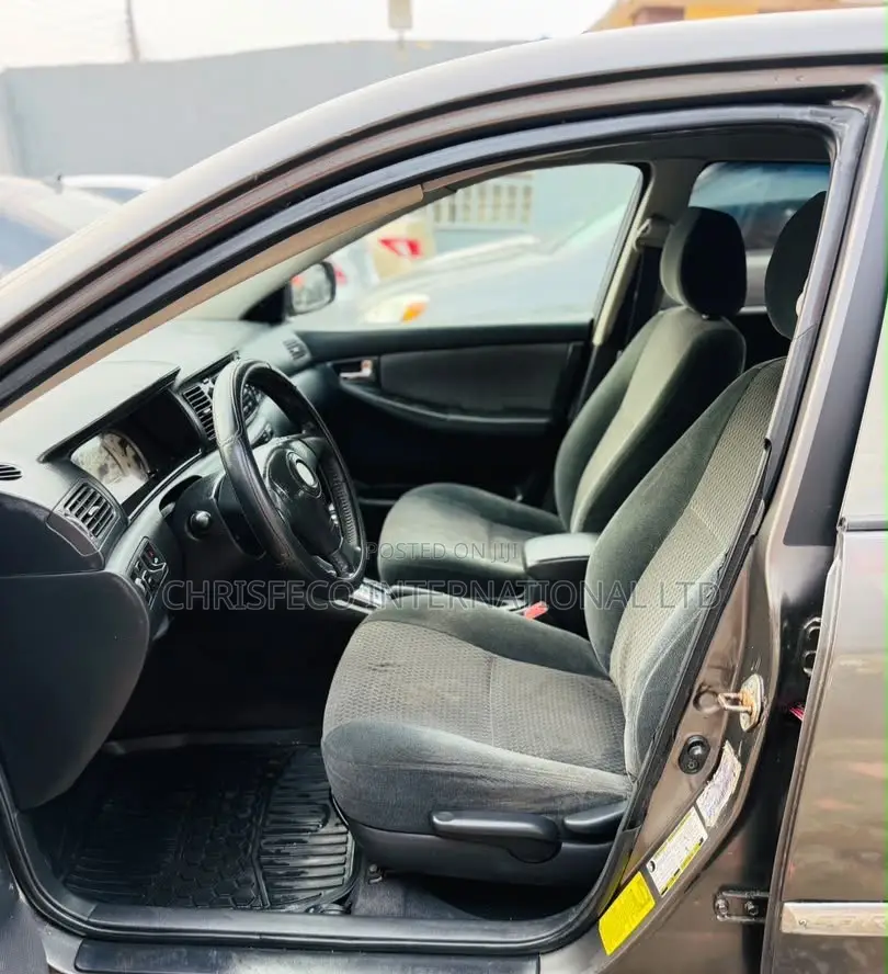 Toyota Corolla 2007 Gray