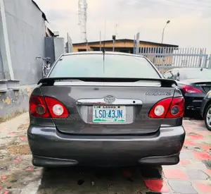 Toyota Corolla 2007 Gray