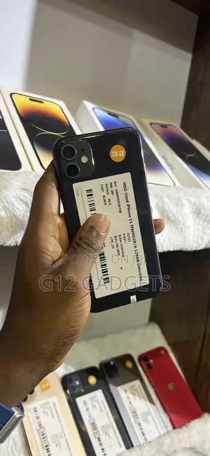 New Apple iPhone 11 128 GB Black