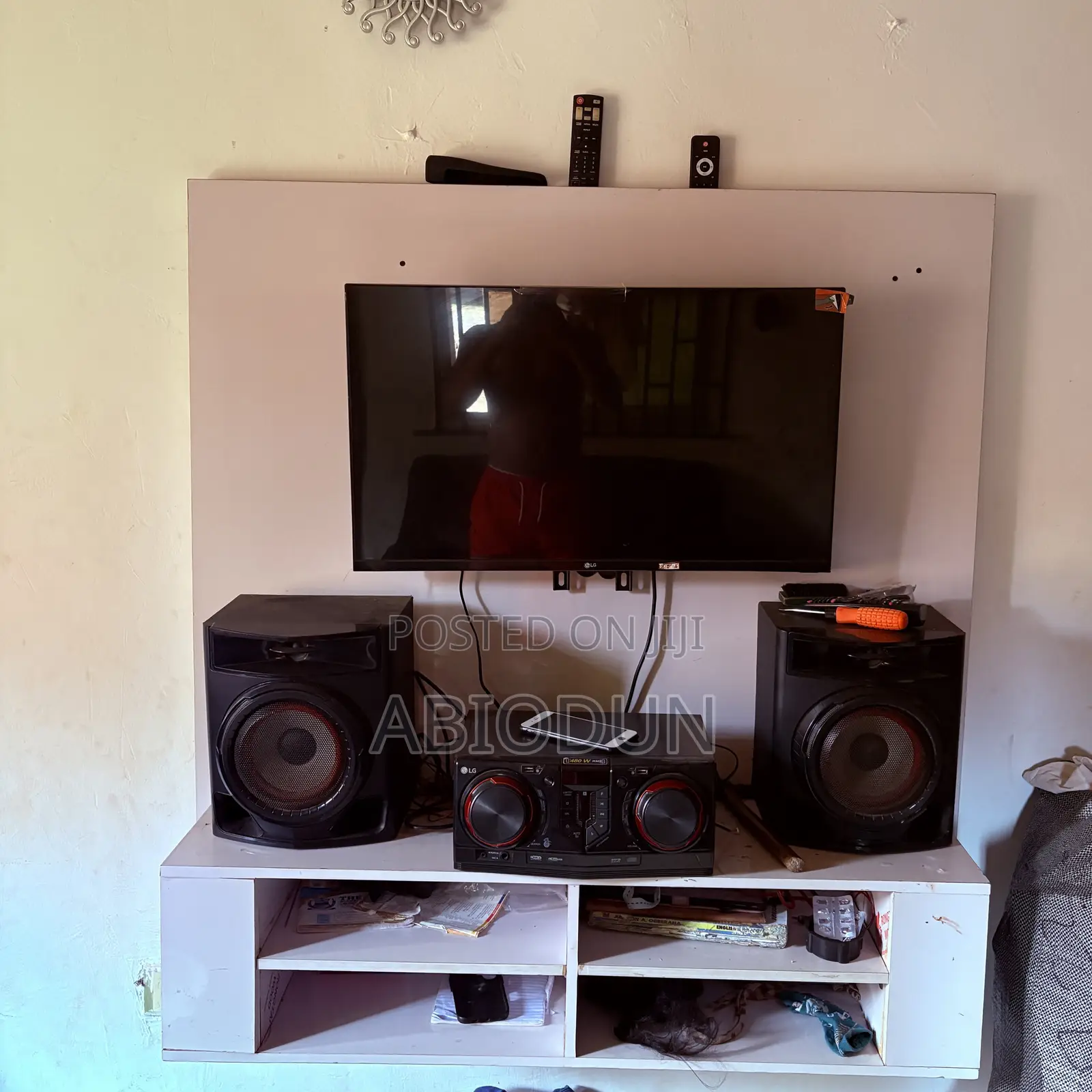 TV Console
