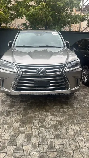 Lexus LX 570 AWD 2018 Gold