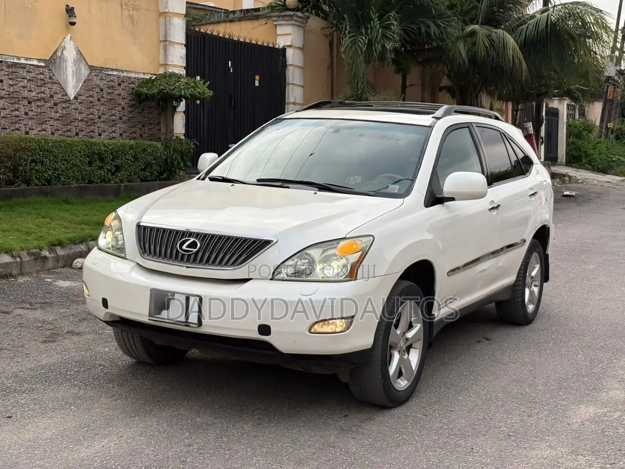 Lexus LX 470 Sport Utility 2007 White