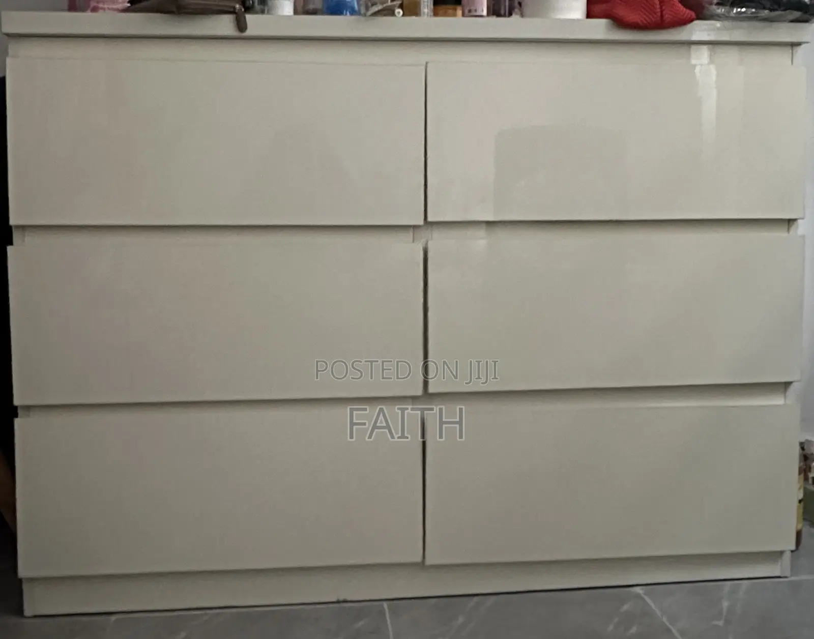 Chest Drawer