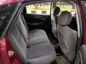 Ford Focus 1.6 Automatic 2004 Maroon