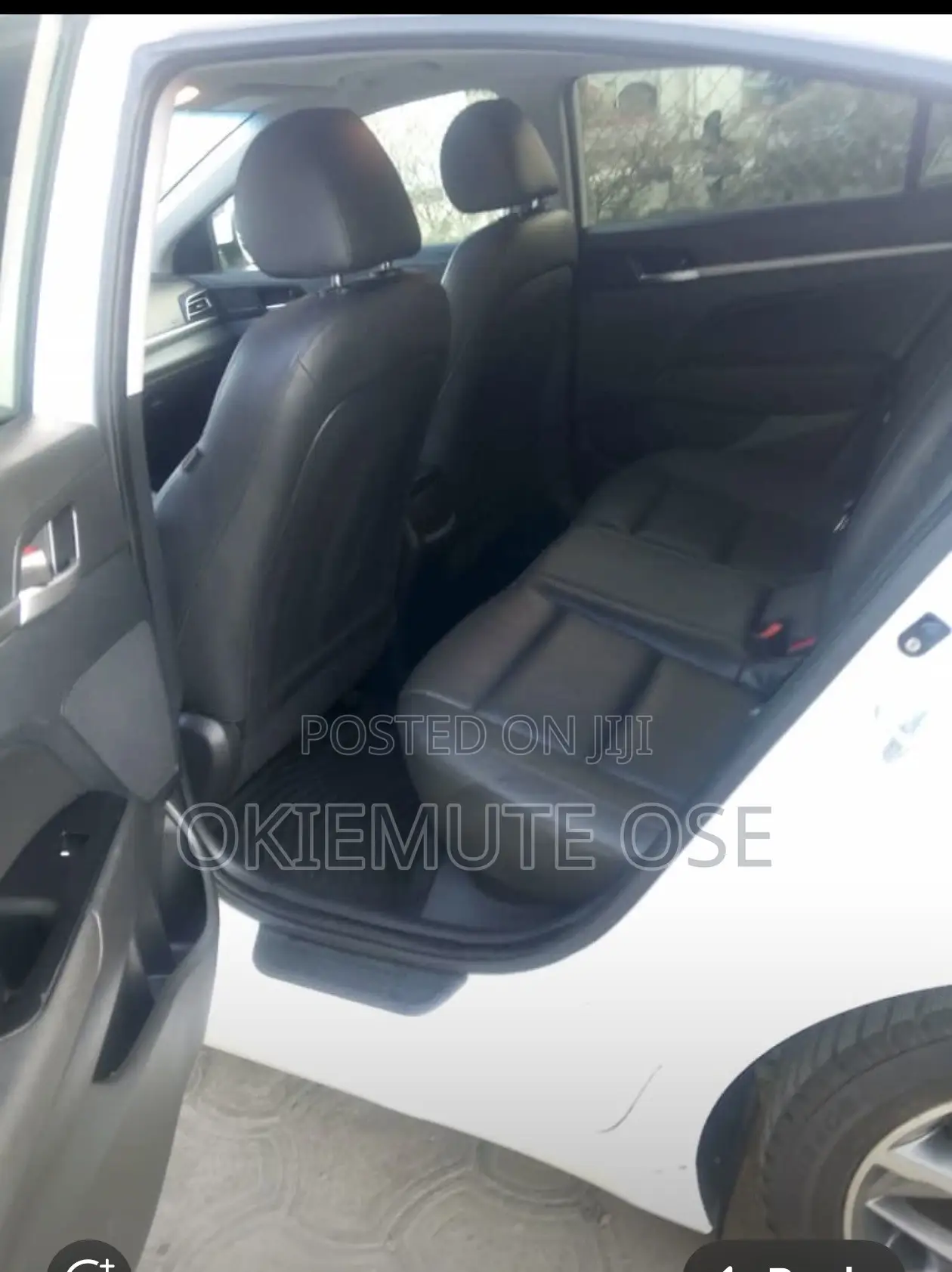 Hyundai Elantra SE 2019 White