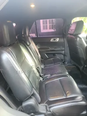 Ford Explorer 2013 Black