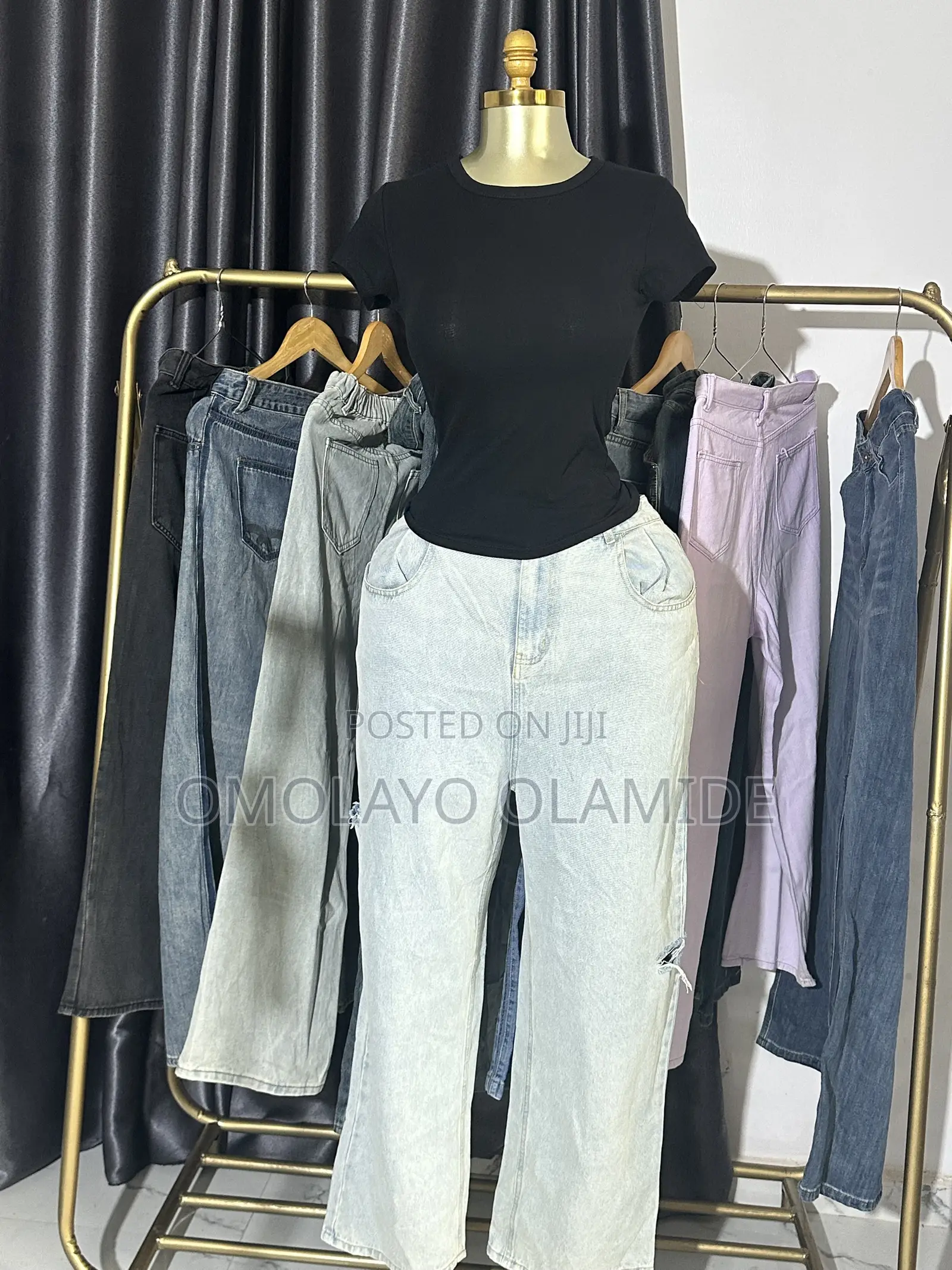 Boyfriend Jean and Plain Basic Top
