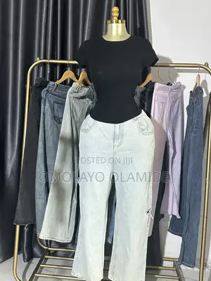Boyfriend Jean and Plain Basic Top