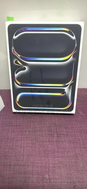 New Apple iPad Pro 13 (2025) 1 TB Black