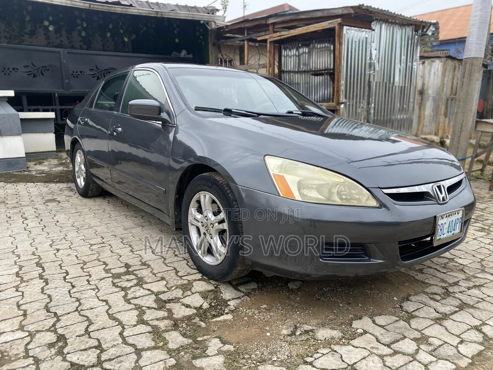 Honda Accord 2006 Gray