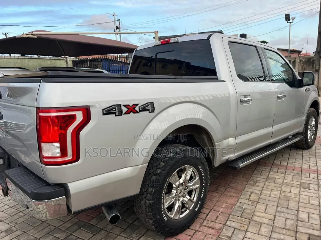 Ford F-150 2016 Silver