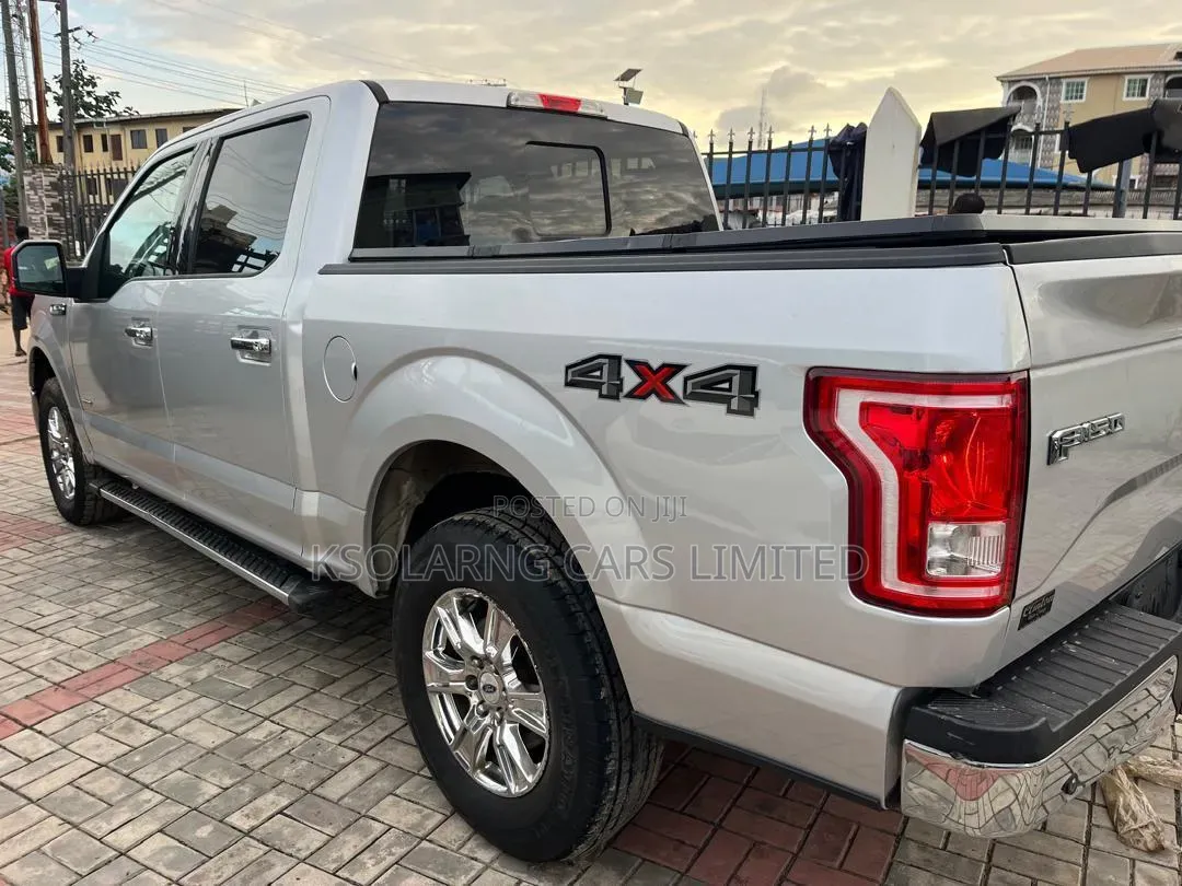 Ford F-150 2016 Silver