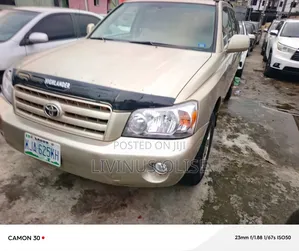 Toyota Highlander 2006 Gold