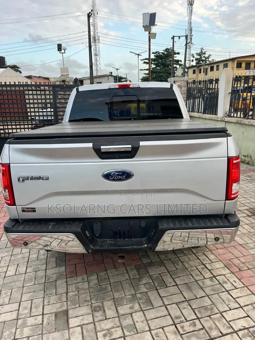 Ford F-150 2016 Silver
