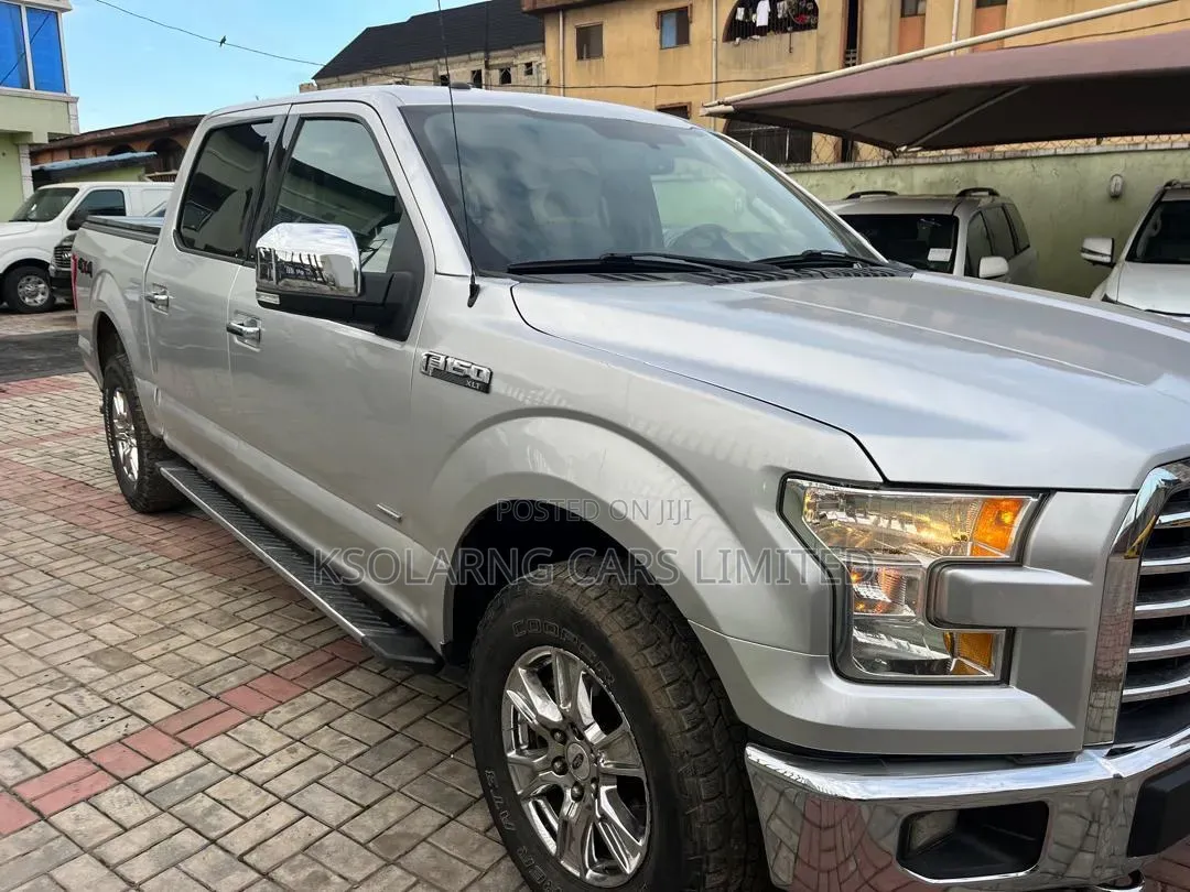 Ford F-150 2016 Silver