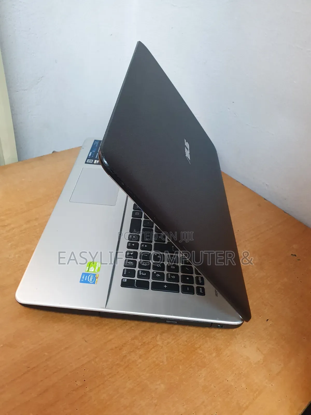 Laptop Asus 8GB Intel Core i5 HDD 500GB