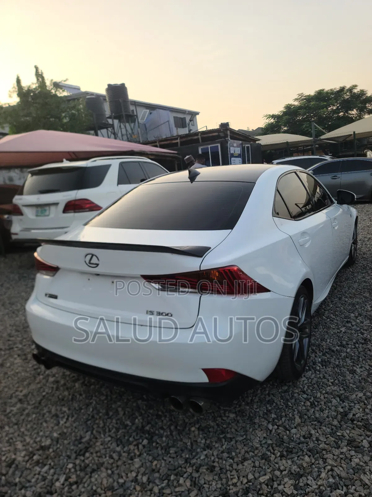 Lexus IS 300 AWD 2017 White