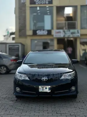 Toyota Camry 2013 Black