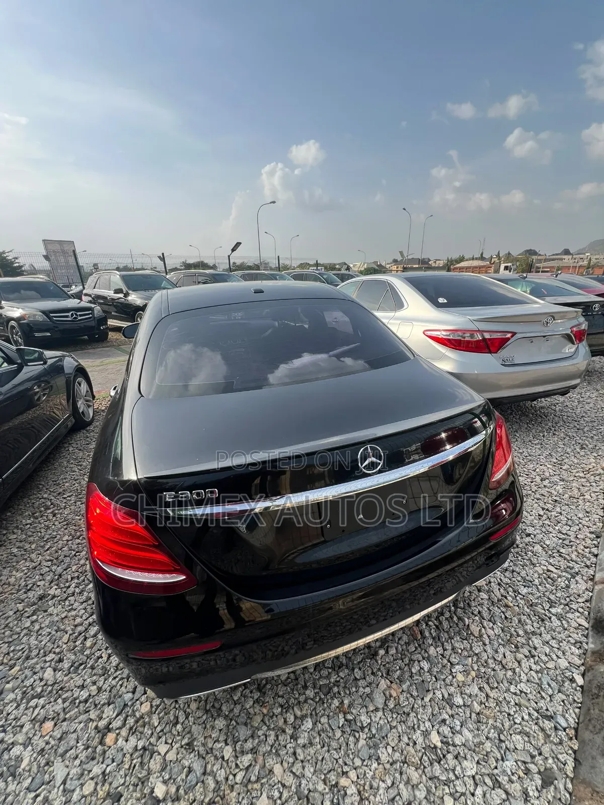 Mercedes-Benz E300 2018 Black