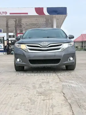 Toyota Venza Limited 2010 Gray