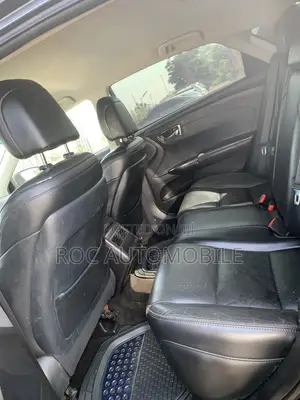 Toyota Avalon 2016