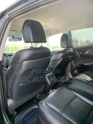 Toyota Avalon 2016
