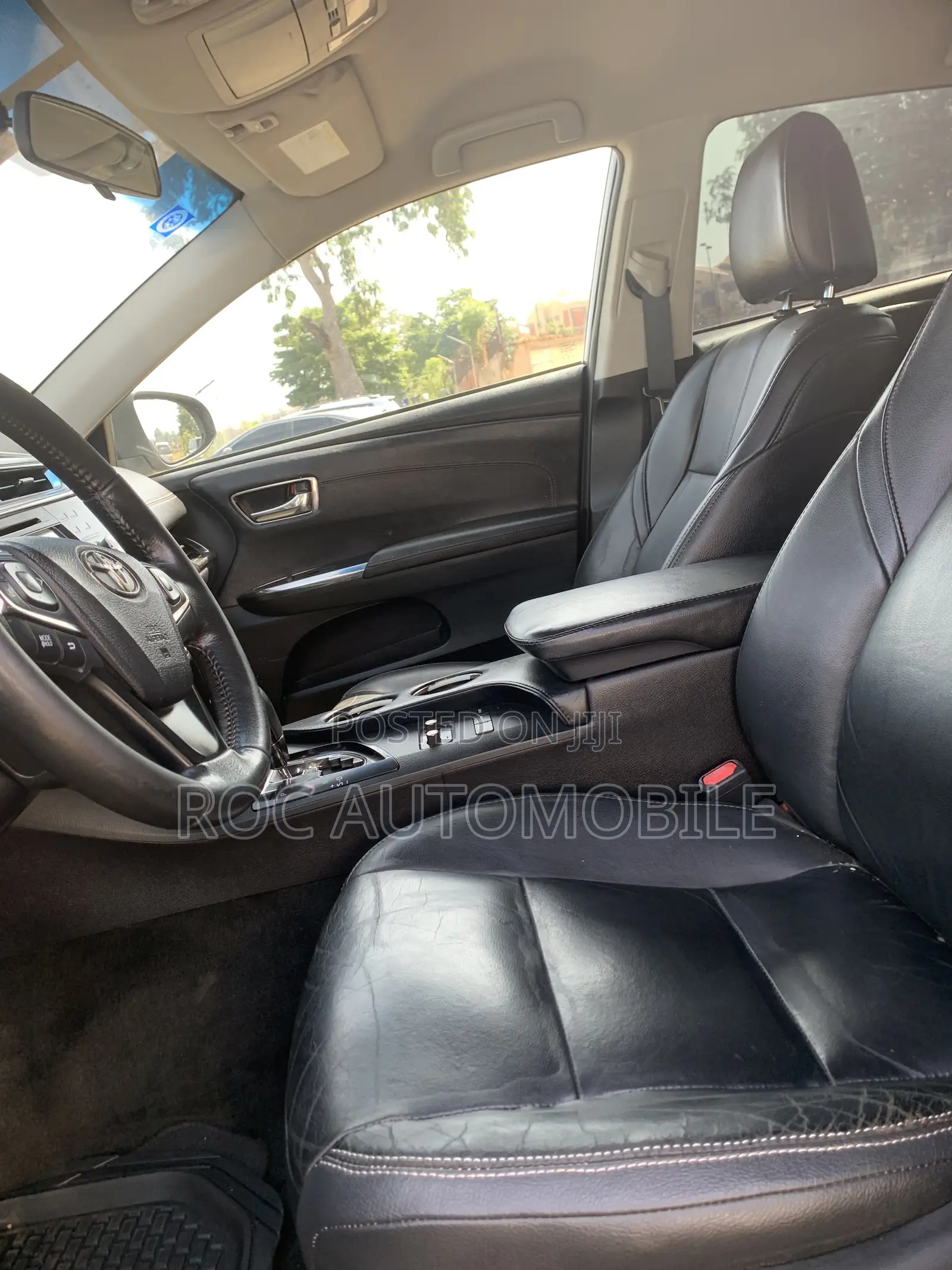 Toyota Avalon 2016