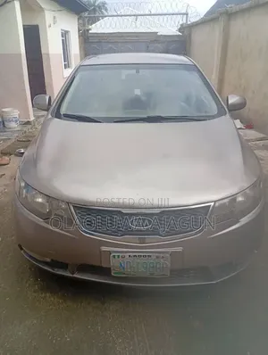 Kia Cerato 2010 Gray