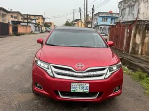 Toyota Venza 2014 Red