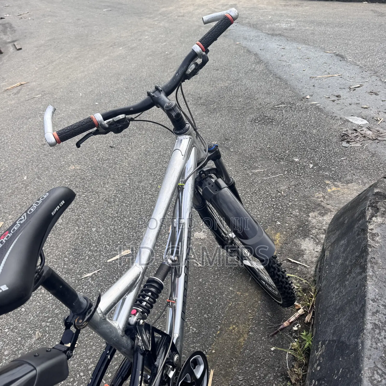 Shock Bicycle FS 26