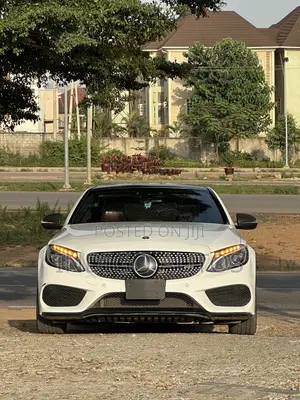 Mercedes-Benz C43 4Matic Sedan AWD (3.0L V6 9AM) 2017 White