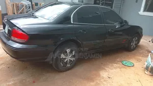 Hyundai Sonata Automatic 2004 Black