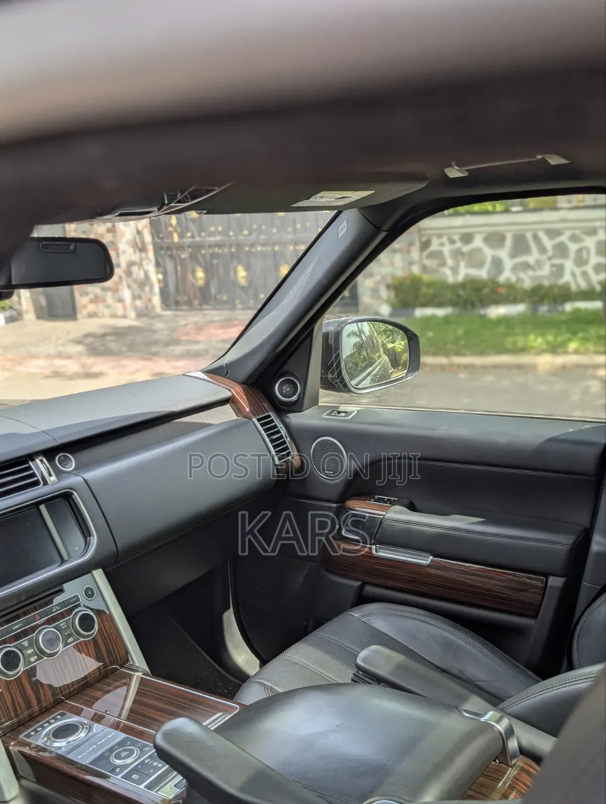 Land Rover Range Rover Vogue 2014 Black