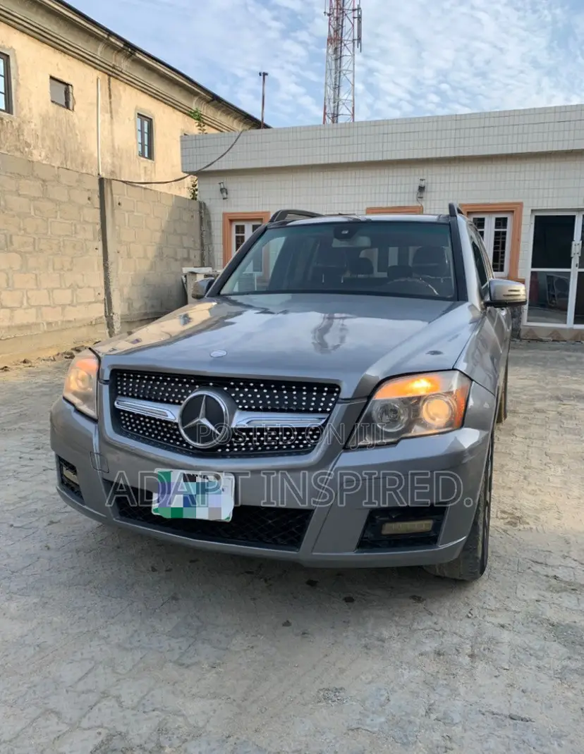 Mercedes-Benz GLK-Class 2011 Gray