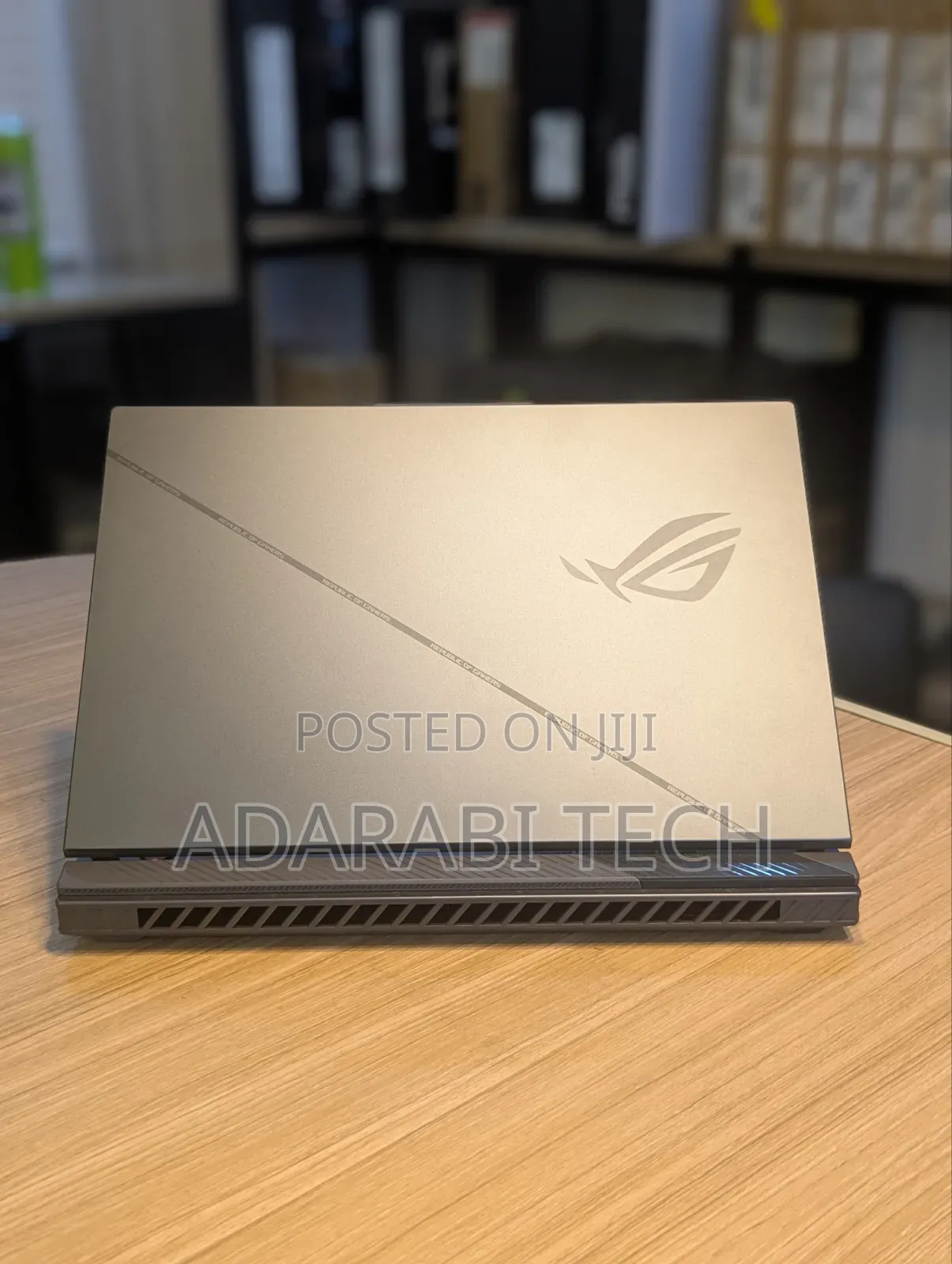 Laptop Asus ROG Zephyrus G16 16GB Intel Core i9 SSD 1T