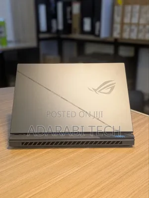 Laptop Asus ROG Zephyrus G16 16GB Intel Core i9 SSD 1T