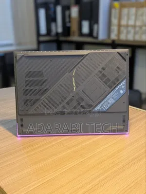 Laptop Asus ROG Zephyrus G16 16GB Intel Core i9 SSD 1T
