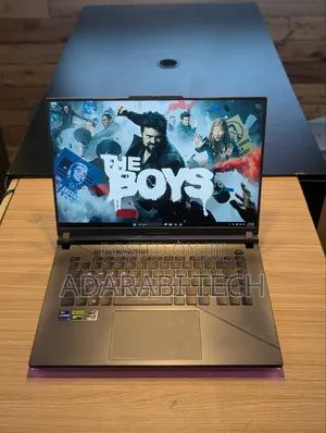 Laptop Asus ROG Zephyrus G16 16GB Intel Core i9 SSD 1T