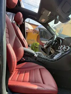 Mercedes-Benz C400 4Matic AWD Sedan (3.0L V6 7A) 2015 Black