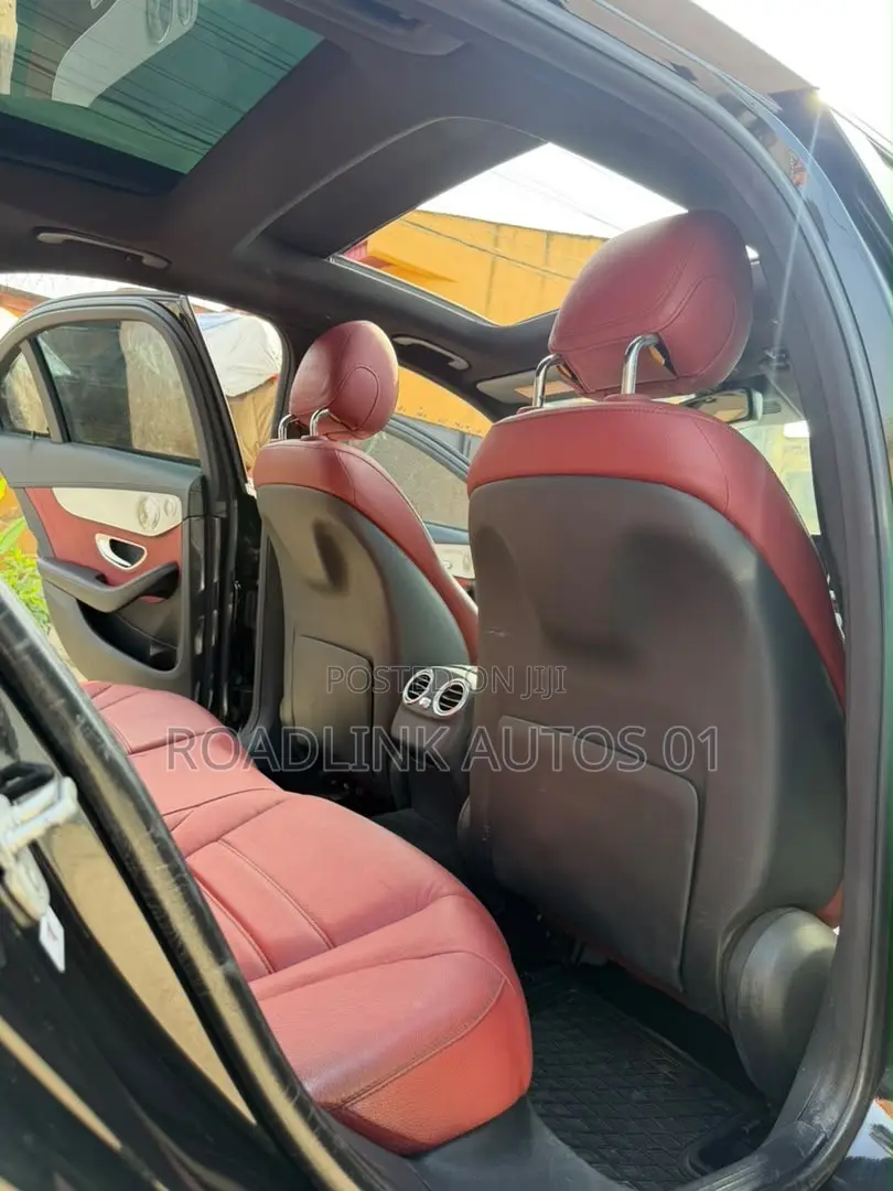 Mercedes-Benz C400 4Matic AWD Sedan (3.0L V6 7A) 2015 Black