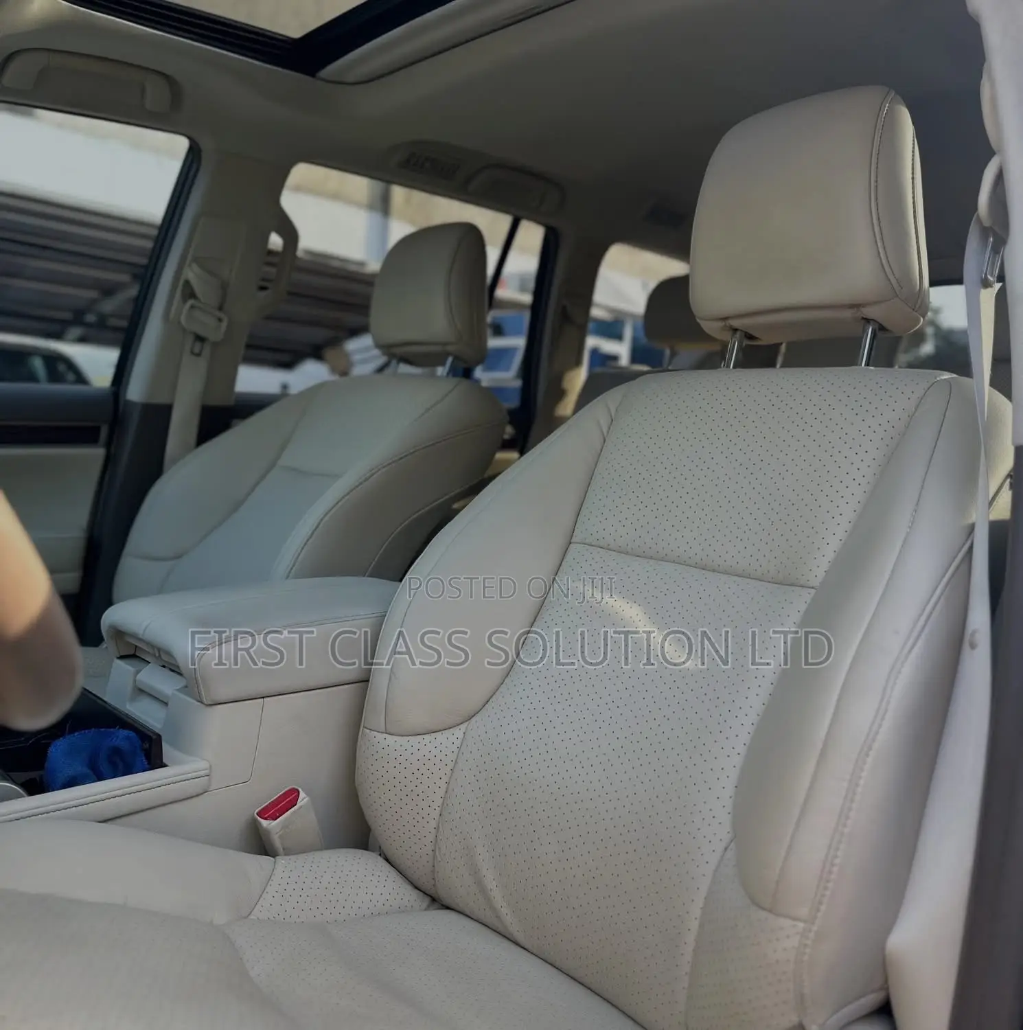 Lexus GX 2012 White
