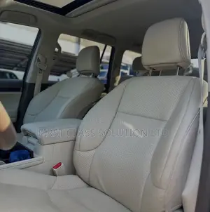 Lexus GX 2012 White