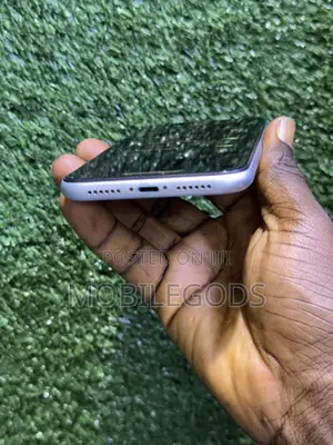 Apple iPhone XR 64 GB Blue