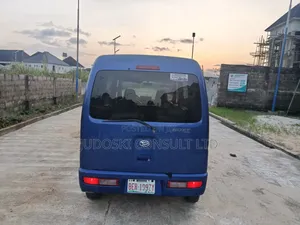 Daihatsu Hijet 2012 Blue