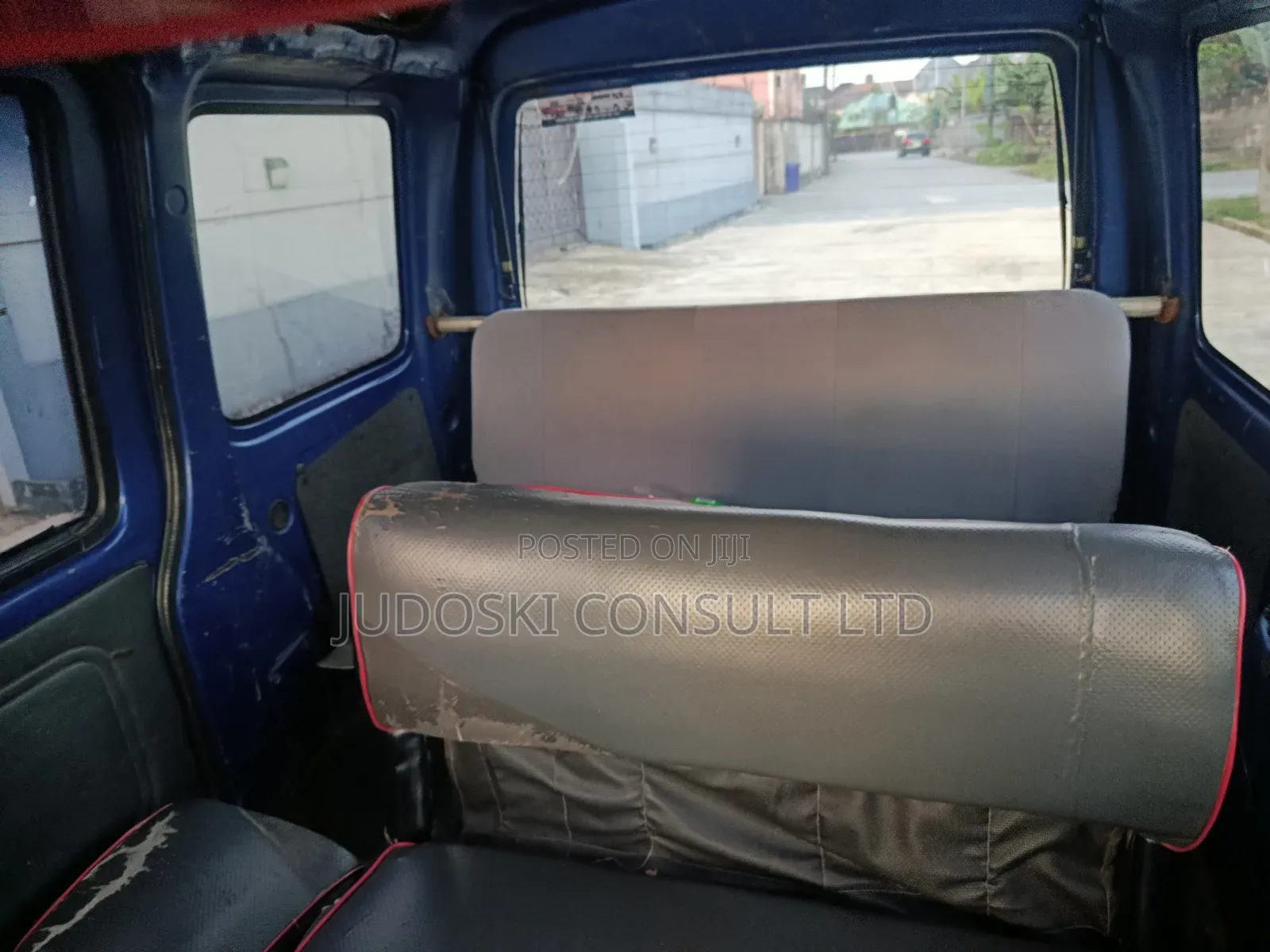 Daihatsu Hijet 2012 Blue