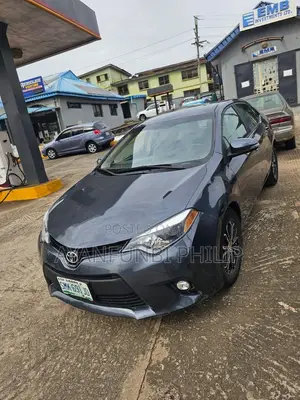 Toyota Corolla LE 4dr Sedan (1.8L 4cyl CVT) 2014 Gray